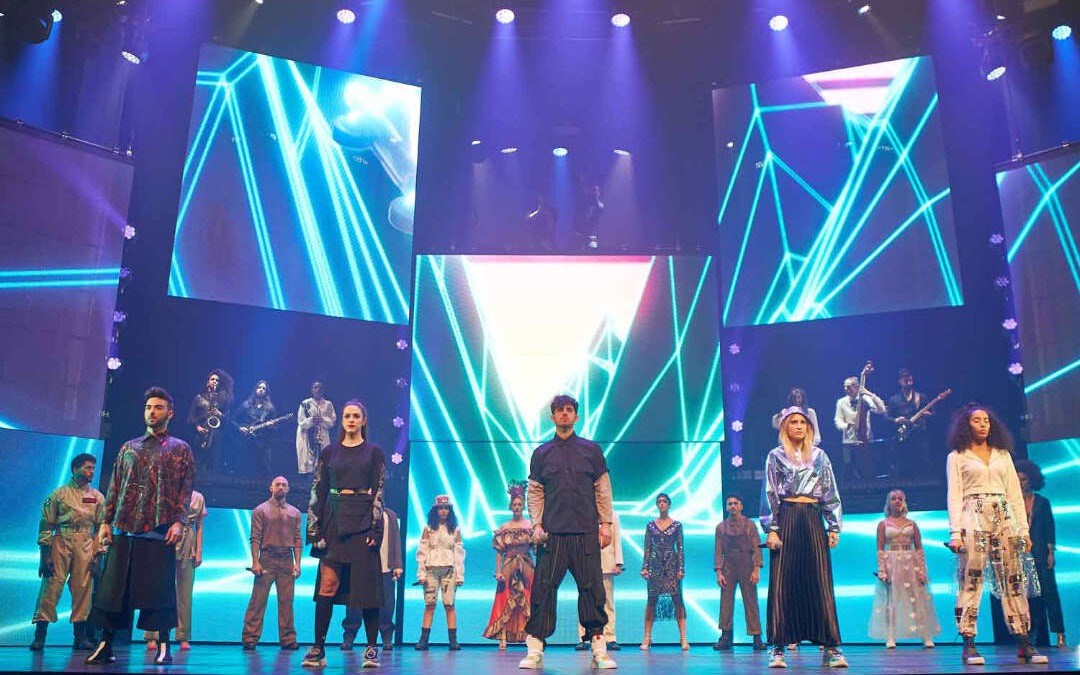 Fluge Audiovisuales equipa la gira de “Cruz de Navajas” con sistemas Meyer Sound y DiGiCo