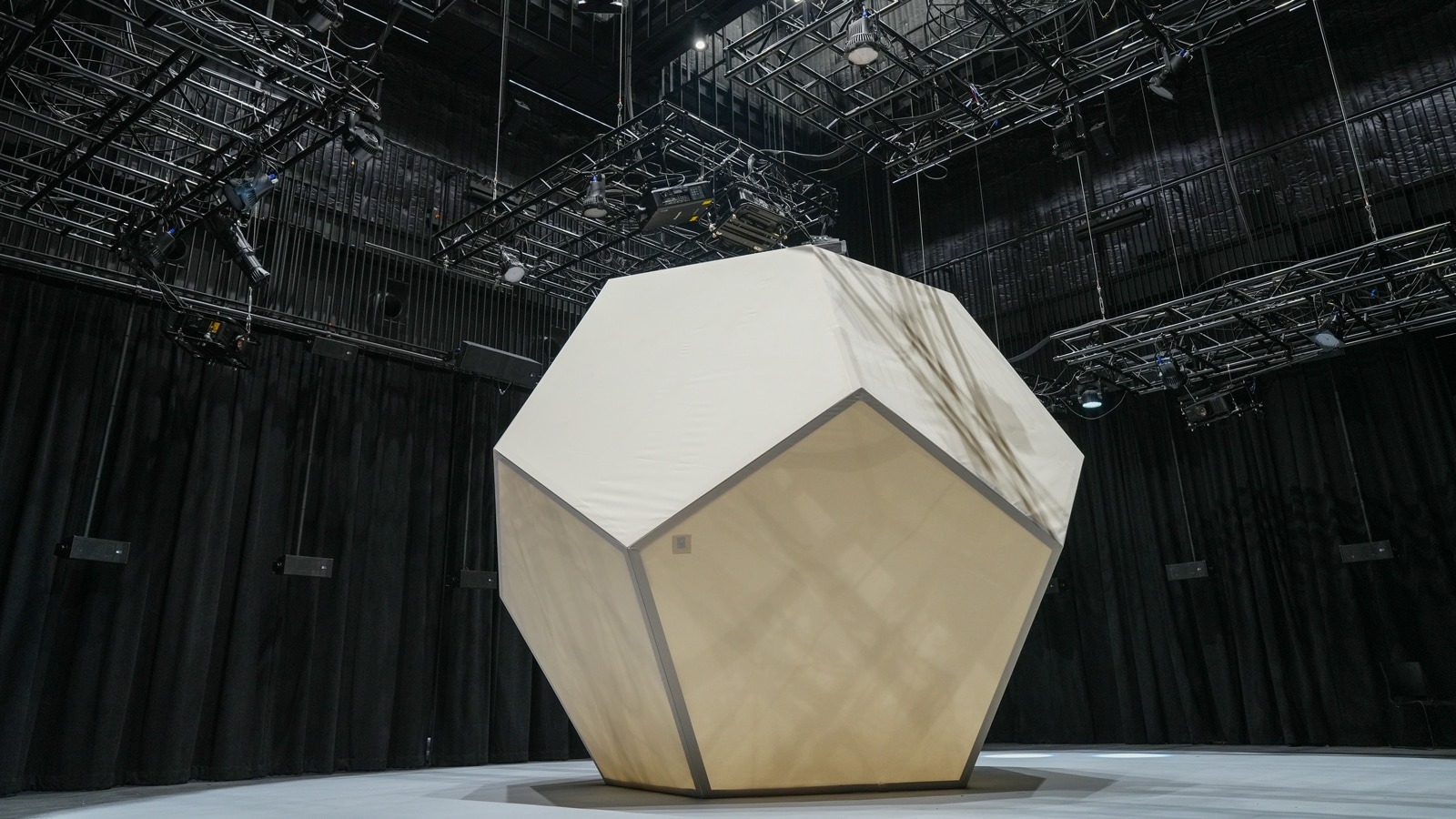 Meyer Sound y la Universidad Estatal de Arizona se unen para crear un espacio de sonido inmersivo de última generación