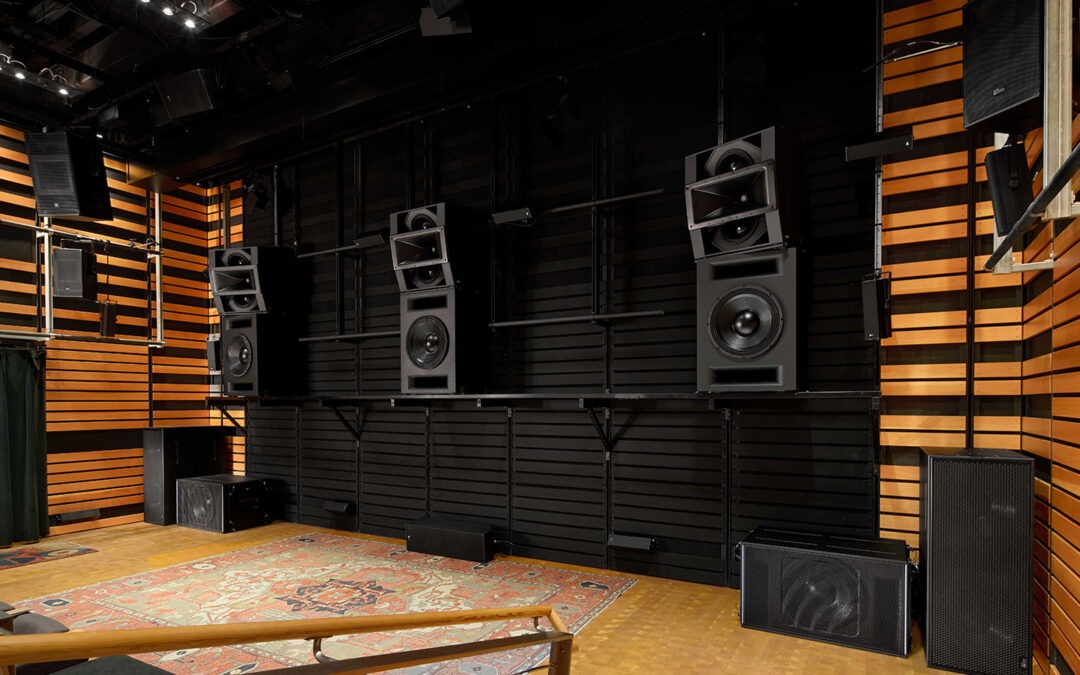 El Teatro Pearson de Meyer Sound se reinventa con una actualización transformadora 