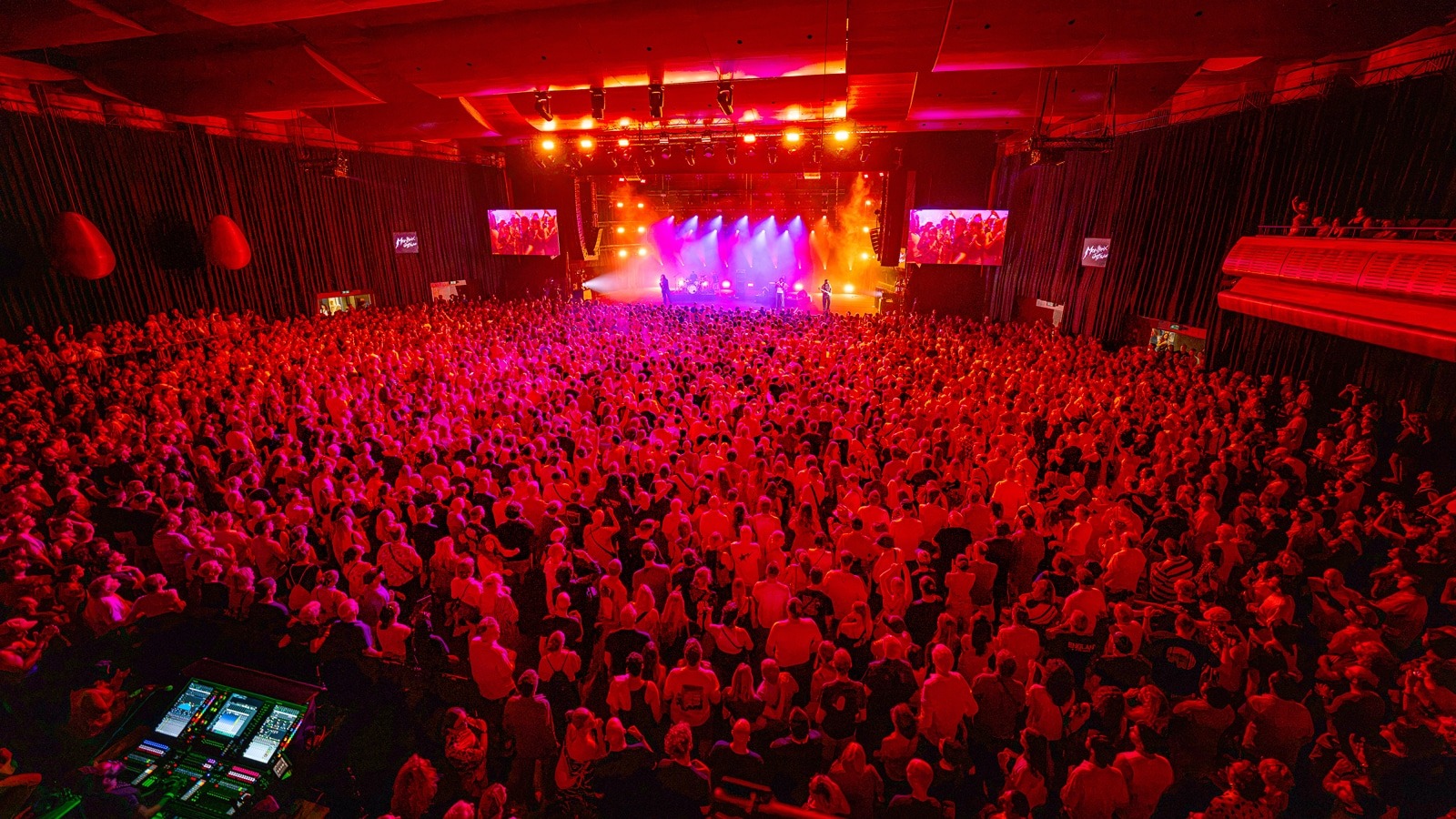 Meyer Sound celebra 40 años como socio oficial de sonido del Montreux Jazz Festival
