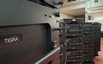 Tecson incorpora 24 sistemas TIGRA de Meyer Sound a su equipamiento
